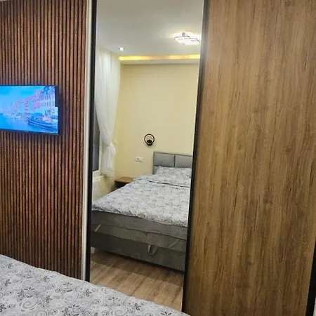 Vilotic Group - 19 Apartment *